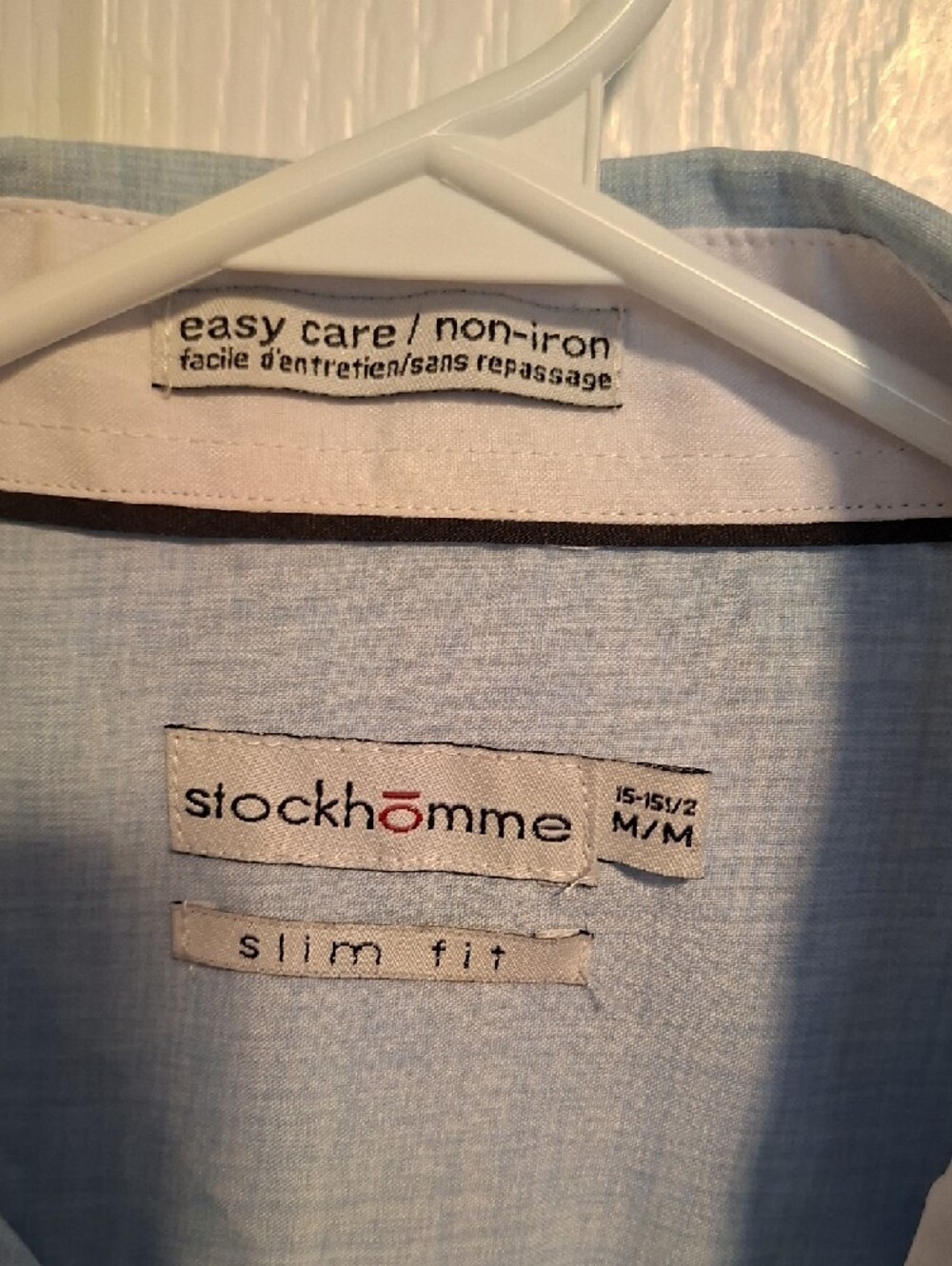 Light Blue Men's Button-Up Shirt‎ - Picture 2 of 6